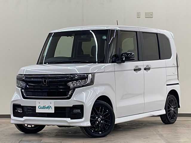 ホンダ Ｎ ＢＯＸ カスタム L ターボ スタイル+ブラック 道央・札幌 2023(令5)年 0.8万km プラチナホワイトパール /純正メモリーナビ//バックカメラ//地デジ//ハーフレザーシート//両側パワースライドドア//衝突軽減ブレーキ//スマートキー×2本//ETC//純正エンジンスターター//前後ドライブレコーダー//純正ドアバイザー//純正フロアマット//保証書//取扱説明書