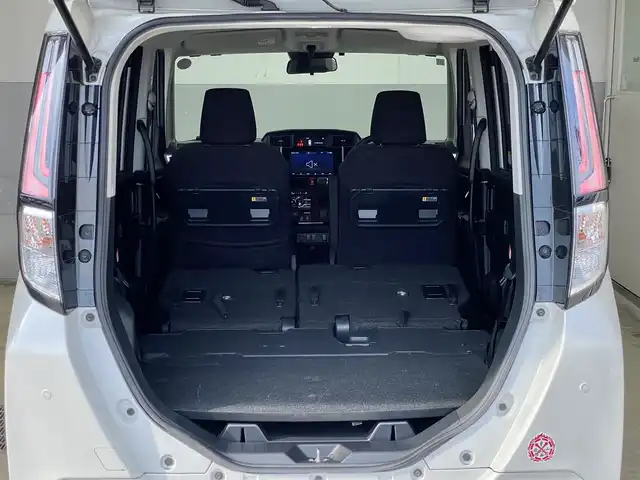 トヨタ ルーミー カスタムG－T 岐阜県 2021(令3)年 5.5万km パールホワイトⅢ 純正ナビ（フルセグＴＶ/Bluetooth/CD/DVD）/パノラミックビューモニター/アダプティブクルーズコントロール/衝突被害軽減システム/横滑り防止装置/コーナーセンサー/両側パワースライドドア/前席シートヒーター/コンフォートパッケージ/フルフラットシート/アイドリングストップ/ビルトインＥＴＣ２．０/スペアキー/LEDヘッドライト/オートライト/純正15インチAW/純正フロアマット/純正ドアバイザー