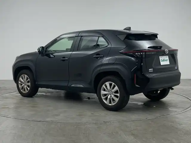 トヨタ ヤリスクロス G 群馬県 2023(令5)年 2.2万km ブラックマイカ ワンオーナー/プッシュスタート/スマートキー/スペアキー/レーダークルーズコントロール/ビルトインETC2.0/バックカメラ/ディスプレイオーディオ/純正アルミホイール/コーナーセンサー/レーンキープアシスト/オートライト/オートマチックハイビーム/LEDヘッドライト