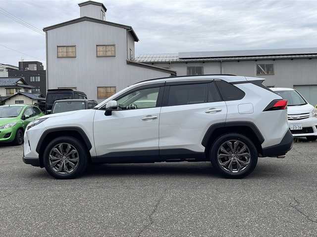 トヨタ ＲＡＶ４ 福井県 2024(令6)年 1.9万km プラチナホワイトパールマイカ ワンオーナー /パノラマルーフ/4WD/純正メモリナビゲーション/(Bluetooth)/フルセグテレビ /360°カメラ/黒革シート/プリクラッシュセーフティ/アダプティブクルーズコントロール/ブラインドスポットモニター/レーンキープアシスト/D席パワーシート /（シートメモリ付き）/USBポート/充電ポート/ETC2.0/ルーフレール/デジタルインナーミラー/純正18インチアルミホイール/LEDヘッドライト/LEDフォグランプ/クリアランスソナー /シートヒーター /エアーシート/スタリングヒーラー/オートハイビーム/オートライト/ステアリングリモコン/プッシュスタート/スマートキー/保証書/取扱説明書