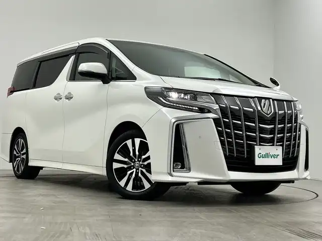 トヨタ アルファード S Cパッケージ 三重県 2021(令3)年 5.2万km ホワイトパールクリスタルシャイン /禁煙車//純正ディスプレイオーディオ//マップ・TVキット//TVキャンセラー//純正フリップダウンモニター//両側パワースライドドア//フルセグ//パワーバックドア//パワーシート//シートヒーター//シートベンチレーション//バックカメラ//トヨタセーフティセンス//3眼LEDヘッドランプ//シーケンシャルターンランプ//ビルトインETC//純正ドライブレコーダー//レーダークルーズ//オートハイビーム//ステアイングヒーター//横滑り防止//クリアランスソナー//ウッドコンビステアリング//ステアリングスイッチ//100v電源//USB端子