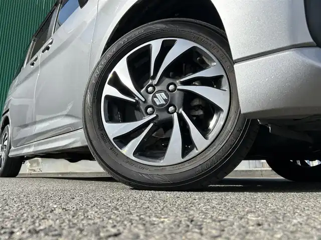 スズキ ソリオ バンディット HV MV 宮城県 2021(令3)年 4.7万km プレミアムシルバーメタリック/ブラック2トーンルーフ 全方位モニター付メモリーナビゲーション/・9インチディスプレイ/・地デジTV/・CD/DVD/・スマートフォン連携（AppleCarPlay/AndroidAuto）/・フロントカメラ/サイドカメラ/バックカメラ/・USBソケット/・ステアリングスイッチ/パワースライドドア（運転席側）/＝＝＝/ワンオーナー/セーフティサポート/・デュアルカメラブレーキサポート/・車線逸脱警報/・誤発進抑制機能/・後方誤発進抑制機能/・ふらつき警報/・先行車発進お知らせ機能/・全車速追従機能付アダプティブクルーズコントロール/・ハイビームアシスト/・標識認識機能/・後退時ブレーキサポート/・リアパーキングセンサー/ETC/両側パワースライドドア/運転席・助手席シートヒーター/純正エアロ/フルオートエアコン/ステアリングスイッチ/LEDヘッドランプ/15インチ純正AW/ドアバイザー/プッシュスタート＆スペアキー/純正フロアマット