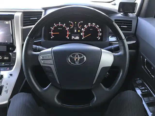 トヨタ ヴェルファイア 2．4Z ゴールデンアイズ 栃木県 2012(平24)年 14.4万km ブラック (株)IDOMが運営する【じしゃロン小山店】の自社ローン対象車両になります。こちらは現金ご利用時の価格です。/自社ローンご希望の方は別途その旨お申付け下さい。//社外フルセグナビ/（CD/DVD/AM/FMラジオ）/(Bluetooth)/スマートキー/プッシュスタート/バックカメラ/ＥＴＣ/両側パワースライドドア/パワーバックドア/クルーズコントロール/コーナーセンサー/オットマン/フリップダウンモニター/ステアリングリモコン/電動格納ドアミラー/パワーウインドウ/オートライト/自動防眩ミラー