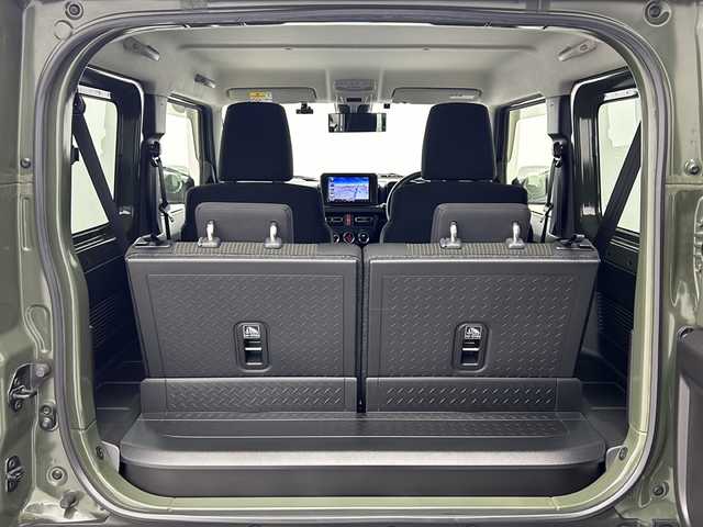 スズキ ジムニー XC 大阪府 2019(令1)年 3.3万km ジャングルグリーン 純正8型ナビ/【フルセグTV/Bluetooth/CD/DVD/SDサーバー】/バックカメラ/デュアルカメラブレーキサポート/クルーズコントロール/ヒルホールドコントロール/ヘッドライトウォッシャー/ヒーテッドミラー/ヒルホールドコントロール/ヒルディセントコントロール/車線逸脱抑制機能/車線逸脱警報機能/オートマチックハイビーム/LEDヘッドライト/オートライト/パートタイム4WD/ターボ/スマートキー/スペアキー1本/保証書/取扱説明書/点検記録簿