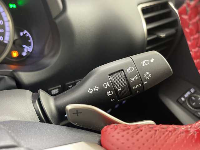 レクサス ＮＸ 300 Fスポーツ 道央・札幌 2018(平30)年 2.6万km ホワイトノーヴァガラスフレーク ・４WD/ARTISANエアロ/・CUSCO車高調/タワーバー/・パノラマムーンルーフ/・レクサスセーフティーシステム/・純正12.3インチディスプレイ/・DVD.CD.SD.Bluetooth/・フルセグ/バックカメラ /・レザーシート/パワーシート/・シートヒーター/ステアリングヒーター/・パワーバックドア /・LEDライト/オートハイビーム/・ドライブレコーダー/・ビルトインETC/・クリアランスソナー/・スマートキーx2+カードキー