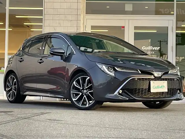 トヨタ カローラ スポーツ ハイブリッドG Z 兵庫県 2020(令2)年 4.9万km グレーメタリック メーカーOP9インチディスプレイオーディオ/レーダークルーズコントロール/バックカメラ/パーキングサポートブレーキ/トヨタセーフティセンス/前席シートヒーター/ビルトインETC/LEDヘッドライト/ヘッドライトレベライザ/純正フロアマット/純正アルミホイール/オートマチックハイビーム/オートホールド/電子パーキング/スイッチスタート/フルセグTV
