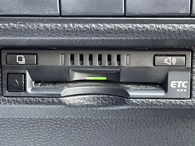 トヨタ カローラ スポーツ ハイブリッドG Z 兵庫県 2020(令2)年 4.9万km グレーメタリック メーカーOP9インチディスプレイオーディオ/レーダークルーズコントロール/バックカメラ/パーキングサポートブレーキ/トヨタセーフティセンス/前席シートヒーター/ビルトインETC/LEDヘッドライト/ヘッドライトレベライザ/純正フロアマット/純正アルミホイール/オートマチックハイビーム/オートホールド/電子パーキング/スイッチスタート/フルセグTV