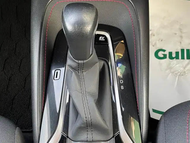 トヨタ カローラ スポーツ ハイブリッドG Z 兵庫県 2020(令2)年 4.9万km グレーメタリック メーカーOP9インチディスプレイオーディオ/レーダークルーズコントロール/バックカメラ/パーキングサポートブレーキ/トヨタセーフティセンス/前席シートヒーター/ビルトインETC/LEDヘッドライト/ヘッドライトレベライザ/純正フロアマット/純正アルミホイール/オートマチックハイビーム/オートホールド/電子パーキング/スイッチスタート/フルセグTV