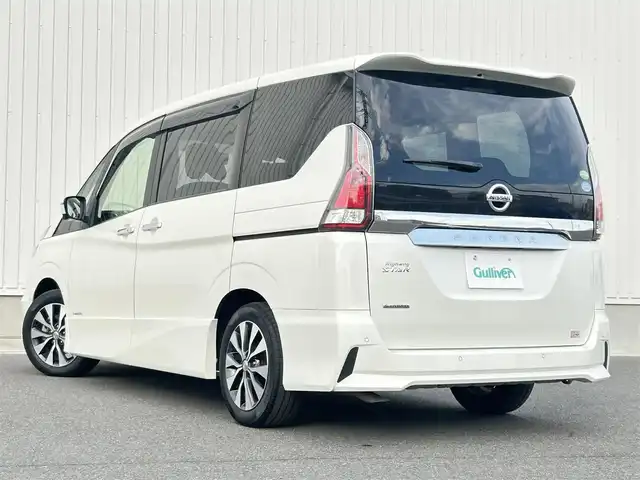 日産 セレナ ハイウェイスターVセレクションⅡ 群馬県 2019(平31)年 5.2万km ブリリアントホワイトパール ワンオーナー/純正9インチメモリナビ/（CD/DVD/SD/USB/Bluetooth）/フルセグテレビ/純正フリップダウンモニター/セーフティパックB/・プロパイロット/・車線逸脱防止支援システム/・インテリジェントアラウンドビューモニター/・インテリジェントルームミラー/・踏み間違い衝突防止アシスト/・インテリジェントパーキングアシスト/・標識検知機能/・フロント＿バックソナー/・電動パーキングブレーキ/・オートブレーキホールド/・ヒーター付ドアミラー/・SRSエアバック（カーテン/サイド）/インテリジェントエマージェンシーブレーキ/両側ハンズフリーパワースライドドア/ハイビームアシスト/ステアリングリモコン/プッシュスタート/ドライブレコーダー/ETC/LEDヘッドランプ/純正16インチアルミホイール/2列目超ロングスライド/横スライドシート/スライド機構付スマートアップ3列目シート/パーソナルテーブル（2列目/3列目）/USB電源ソケット（2列目/3列目）/黒革調シートカバー/保証書/取扱説明書/スペアキー