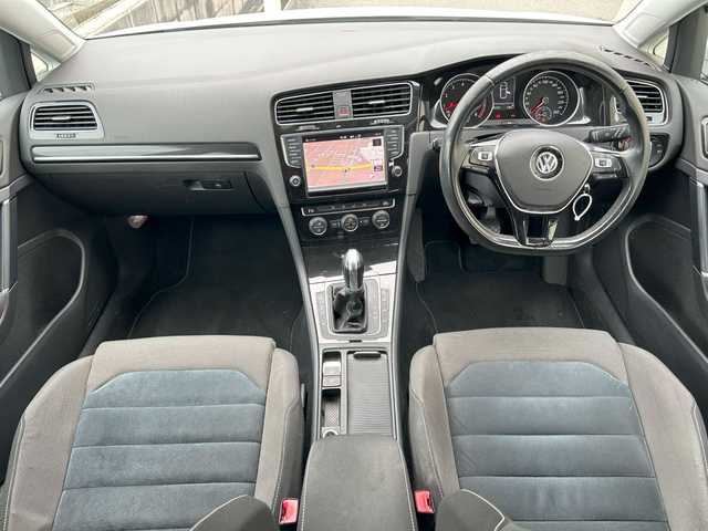 フォルクスワーゲン ゴルフ TSI ハイライン BMテクノ 兵庫県 2014(平26)年 10.2万km 白 ワンオーナー/純正メモリナビ/Bluetoothオーディオ/バックカメラ/ウィンカーミラー/クルーズコントロール/ETC/パドルスイッチ