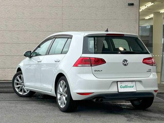 フォルクスワーゲン ゴルフ TSI ハイライン BMテクノ 兵庫県 2014(平26)年 10.2万km 白 ワンオーナー/純正メモリナビ/Bluetoothオーディオ/バックカメラ/ウィンカーミラー/クルーズコントロール/ETC/パドルスイッチ