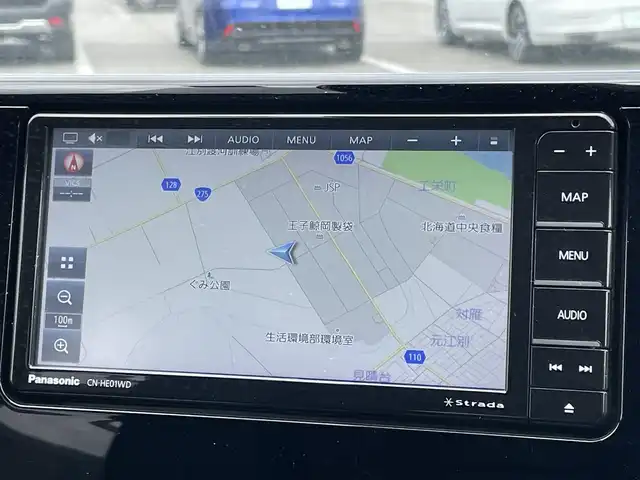 トヨタ ＲＡＶ４ アドベンチャー オフロードPKG 道央・札幌 2022(令4)年 1.8万km スーパーホワイトⅡ ４WD/寒冷地仕様/社外メモリーナビ/CD/DVD/BT/フルセグ/トヨタセーフティセンス/プリクラッシュセーフティ/横滑り防止装置/レーダークルーズコントロール/ダウンヒルアシストコントロール/レーンキープアシスト/コーナーセンサー/ブラインドスポットモニター/リアクロストラフィックアラート/パーキングサポートブレーキ/ロードサインアシスト/バックカメラ/DRIVEMODE切替/自動防眩ミラー/ワイパーデアイサー/D席パワーシート/D席メモリーシート/前席シートヒーター/前席エアシート/レザーシート/革巻きステアリング/ステアリングリモコン/ハンドルヒーター/電動パーキング/ブレーキホールド/MTモード付AT/プッシュスタート/スマートキー/LEDヘッドライト/オートライト/オートハイビーム/フォグランプ/電動格納ミラー/ウィンカーミラー/純正フロアマット/ドアバイザー/純正AW付冬タイヤ積込/225/60/R18/2018年/山7mm/TRDフロントバンパーガーニッシュ
