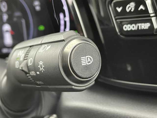 レクサス ＮＸ 350h バージョンL 埼玉県 2023(令5)年 1.6万km パール 黒革 /純正ナビ /DVD /360° /後席電動 /HUD /ETC /BSM /ベンチレーション /シートヒーター /ワイヤレス充電 /ステアリングヒーター /メモリー付パワーシート /ドライブレコーダー /電動リアゲート