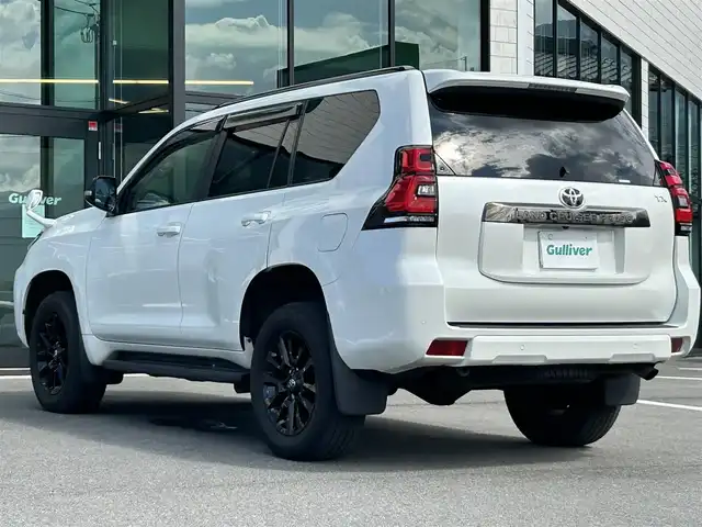 トヨタ ランドクルーザー プラド TX Lパッケージ ブラックED 愛媛県 2021(令3)年 3.7万km ホワイトパールクリスタルシャイン サンルーフ/アルパイン9インチメモリナビ（X9NX）/CD/DVD/BT/MSV/iPod/DTV/HDMI/ビルトインETC/バックカメラ/前後ドライブレコーダー(DVR-C320R)/レザーシート/D＋N席シートヒーター/D＋N席シートベンチレーション/D＋N席パワーシート/ルーフレール/LEDヘッドライト/オートライト/オートマチックハイビーム/フォグランプ/トヨタセーフティセンス/前後クリアランスソナー/プリクラッシュセーフティ/レーンディパーチャーアラート/アダクティブクルーズコントロール/ヒルディセントコントロール/センターデフロック/スマートキー/プッシュスタート