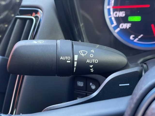 トヨタ クラウン ハイブリッド RS アドバンス Four 青森県 2018(平30)年 9.3万km ブラック 4WD/純正メモリナビ・フルセグTV/CD・DVD・Bluetooth・SD・USB/OPパノラミックビューモニター/合皮コンビシート/前席パワーシート・シートヒーター/ステアリングヒーター/カラーヘッドアップディスプレイ/OPセーフティパッケージプラス/インテリジェントパーキングアシスト2/リアカメラディテクション/パーキングサポートブレーキ/セーフティセンス/プリクラッシュセーフティ/レーダークルーズコントロール/レーントレーシングアシスト/アダプティブハイビーム/ブラインドスポットモニター/クリアランスソナー/パドルシフト/AC100V100W/純正ビルトインETC2.0/社外ドライブレコーダー/3眼LEDヘッドランプ/フォグランプ/純正18インチアルミ