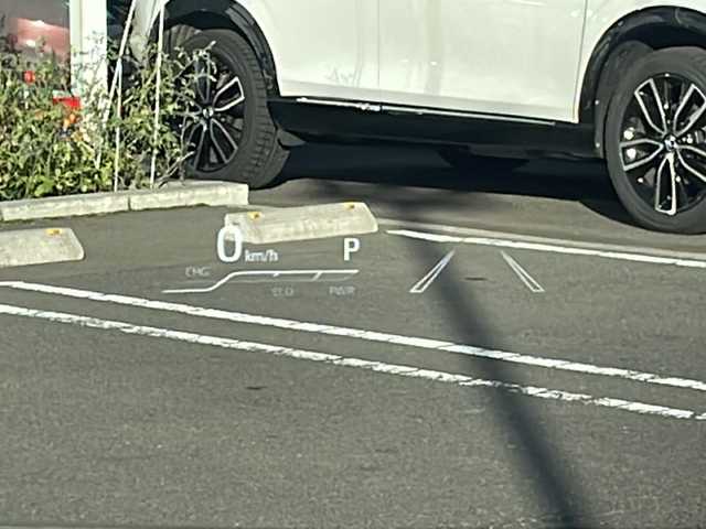 トヨタ クラウン ハイブリッド RS アドバンス Four 青森県 2018(平30)年 9.3万km ブラック 4WD/純正メモリナビ・フルセグTV/CD・DVD・Bluetooth・SD・USB/OPパノラミックビューモニター/合皮コンビシート/前席パワーシート・シートヒーター/ステアリングヒーター/カラーヘッドアップディスプレイ/OPセーフティパッケージプラス/インテリジェントパーキングアシスト2/リアカメラディテクション/パーキングサポートブレーキ/セーフティセンス/プリクラッシュセーフティ/レーダークルーズコントロール/レーントレーシングアシスト/アダプティブハイビーム/ブラインドスポットモニター/クリアランスソナー/パドルシフト/AC100V100W/純正ビルトインETC2.0/社外ドライブレコーダー/3眼LEDヘッドランプ/フォグランプ/純正18インチアルミ