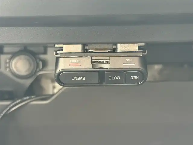 スバル ＢＲＺ STIスポーツ 愛知県 2025(令7)年 0.4万km クリスタルホワイトP /D型//ワンオーナー/禁煙車//bremboゴールドキャリパー//STIフロントアンダースポイラー//STIスカートリップ//リヤアンダーディフューザー//トランクスポイラー//純正９インチサイバーナビ//フルセグ/SD/BT/CD/DVD/MSV/USB//純正リヤビューカメラ//ETC2.0//ドライブレコーダー//ウルトラスエード×本革シート//シートヒーター//BOXERメーター//ダックテールトランクリッド//アクティブサウンドコントロール//Vタワーバー//トルセンLSD//ミシュランパイロットスポーツ4/純正18インチAW//TRC/VSC//TRACKモード//SPORT/SNOWモード//パドルシフト/MTモード付きAT//アイサイト//PCS/ACC/LDW//後退時ブレーキアシスト//AT誤発進抑制制御/AT誤後進抑制制御//SRVD//ふらつき警報/先行車発進お知らせ機能//クリアランスソナー//フルLEDオートヘッドライト//ハイビームアシスト/SRH//デイタイムランニングライト//STIプッシュエンジンスイッチ/スペアスマートキー//革巻きステアリング/ステアリングリモコン//チルト＆テレスコピックステアリング//スポーツアルミペダル//フロアカーペットSTI//D記録簿R６//保証書/取扱説明書/ナビ取扱説明書