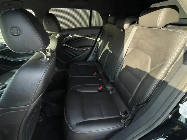 メルセデス・ベンツ ＣＬＡ２２０ Sブレイク 4MATIC 長野県 2017(平29)年 6.8万km 黒 CarPlay対応 /レーダーセーフティパッケージ /黒革シート /シートヒーター (D席/N席)/純正HDDナビ （FM/AM/CD/DVD/BT）/バックカメラ /フルセグTV /PWバックドア /キーレスゴー /LEDヘッドライト /パークトロニック /ETC /ドラレコ /GPSレーダー /ダイナミックセレクト/ACC