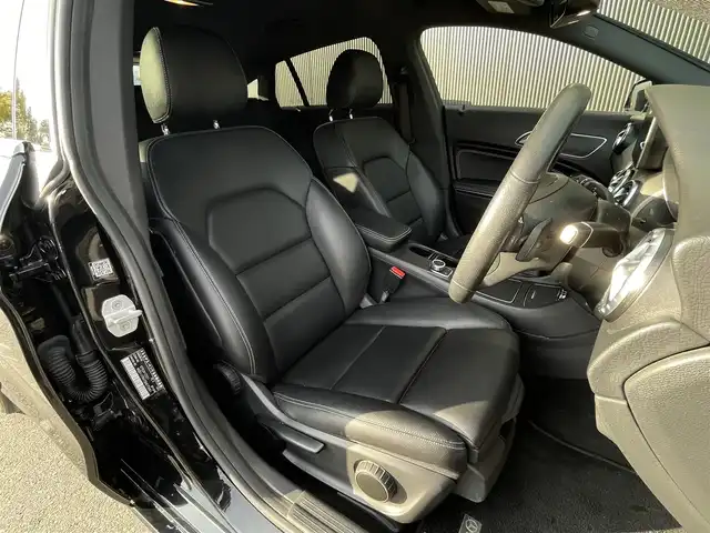 メルセデス・ベンツ ＣＬＡ２２０ Sブレイク 4MATIC 長野県 2017(平29)年 6.8万km 黒 CarPlay対応 /レーダーセーフティパッケージ /黒革シート /シートヒーター (D席/N席)/純正HDDナビ （FM/AM/CD/DVD/BT）/バックカメラ /フルセグTV /PWバックドア /キーレスゴー /LEDヘッドライト /パークトロニック /ETC /ドラレコ /GPSレーダー /ダイナミックセレクト/ACC