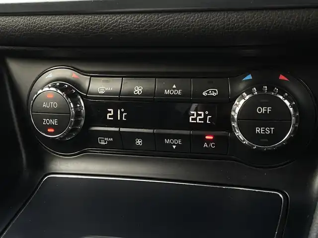 メルセデス・ベンツ ＣＬＡ２２０ Sブレイク 4MATIC 長野県 2017(平29)年 6.8万km 黒 CarPlay対応 /レーダーセーフティパッケージ /黒革シート /シートヒーター (D席/N席)/純正HDDナビ （FM/AM/CD/DVD/BT）/バックカメラ /フルセグTV /PWバックドア /キーレスゴー /LEDヘッドライト /パークトロニック /ETC /ドラレコ /GPSレーダー /ダイナミックセレクト/ACC