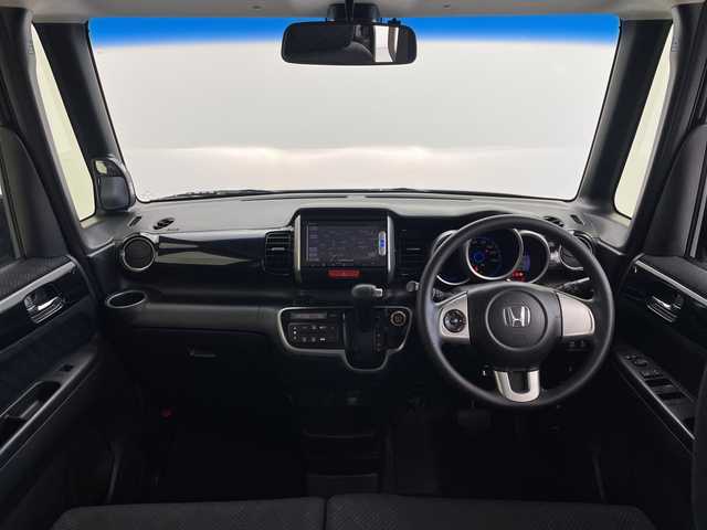 ホンダ Ｎ ＢＯＸ カスタム SSパッケージ 愛知県 2015(平27)年 5.1万km 黒 純正ナビ（VXM-155VSi）/・Ｂｌｕｅｔｏｏｔｈ/・ワンセグ/・ＤＶＤ/ＣＤ/両側パワースライドドア/バックカメラ/ＥＴＣ/衝突軽減/フォグランプ/アイドリングストップ/スマートキー/スペアキー