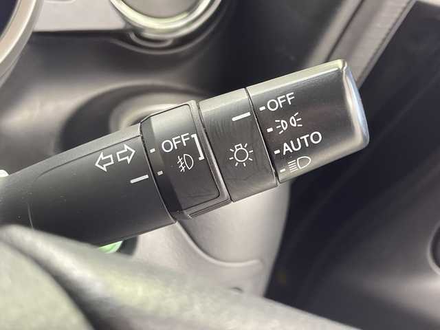 ホンダ Ｎ ＢＯＸ カスタム SSパッケージ 愛知県 2015(平27)年 5.1万km 黒 純正ナビ（VXM-155VSi）/・Ｂｌｕｅｔｏｏｔｈ/・ワンセグ/・ＤＶＤ/ＣＤ/両側パワースライドドア/バックカメラ/ＥＴＣ/衝突軽減/フォグランプ/アイドリングストップ/スマートキー/スペアキー