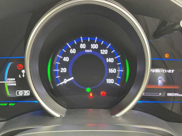 ホンダ フィット ハイブリット Fパッケージ 富山県 2017(平29)年 7.9万km タフホワイトⅡ 社外ナビ（CN-B200D）/（AM/FM/CD/AUX)/バックカメラ/前後ドライブレコーダー/横滑り防止装置/前後コーナーセンサー/ウィンカーミラー/ドアバイザー/プッシュスタート/スマートキー/スペアキーあり/社外フロアマット/アイドリングストップ/ETC/ABS/取扱説明書/保証書