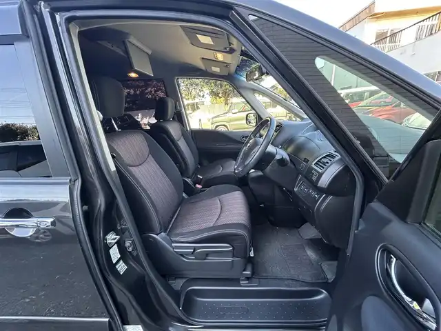 日産 セレナ HWS S HV Vセレ +Sefty 東京都 2015(平27)年 10.1万km タイガーアイブラウン 純正SDナビ/・Bluetoothオーディオ/USBオーディオ/・フルセグTV/DVD/後席用エンターテイメントシステム/アラウンドビューモニター/両側パワースライドドア/純正16インチアルミホイール/取扱説明書/保証書