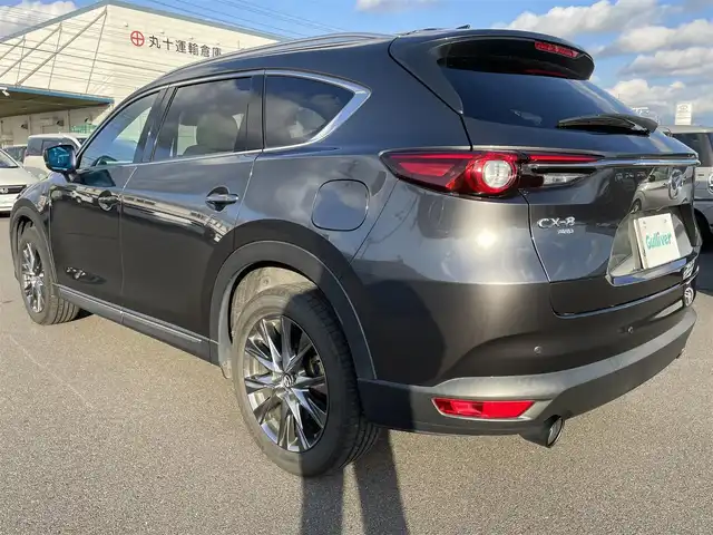 マツダ ＣＸ－８ 25T エクスクルーシブモード 岡山県 2020(令2)年 6.2万km マシーングレープレミアムM 登録時走行距離：63294km/禁煙車/サンルーフ/ヘッドアップディスプレイ/BOSEプレミアムサウンドシステム/純正メモリナビ/　(CD/DVD/フルセグTV/Bluetooth)/全方位/フロント/両サイド/バックカメラ/クルーズコントロール(追従走行あり)/衝突被害軽減システム/車線逸脱警報（レーンキープアシスト）/コーナーセンサー/ドライブレコーダー/ビルトインETC/レザーシート/シートヒーター（D・N席/2ndシート）/エアシート（D・N席/2ndシート）/パワーシート（D・N席/2ndシート）/パワーバックドア/ステアリングヒーター/革巻きステアリング/ステアリングスイッチ/パドルシフト/MTモード付きAT/純正LEDヘッドライト/オートライト/プッシュスタート/スマートキー/スペアキー×1/アイドリングストップ/純正アルミホイール 17インチ/ロールサンシェード/ルーフレール/ウインカーミラー/電動格納ミラー/オートリトラミラー/純正フロアマット/横滑防止装置/盗難防止装置/取扱説明書/ナビ取扱説明書/新車時整備手帳（保証書）