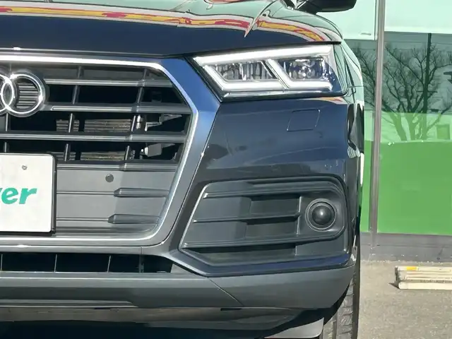 アウディ Ｑ５ 40TDIクワトロ 和歌山県 2019(令1)年 4.4万km ガンＭ 純正ナビ/フルセグTV/全方位モニター/衝突軽減ブレーキ/レーダークルーズコントロール/コーナーセンサー/純正アルミホイール/純正フロアマット/パワーバックドア/パワーシート/ポジションメモリー/シートヒーター/LEDヘッドライト/オートライト