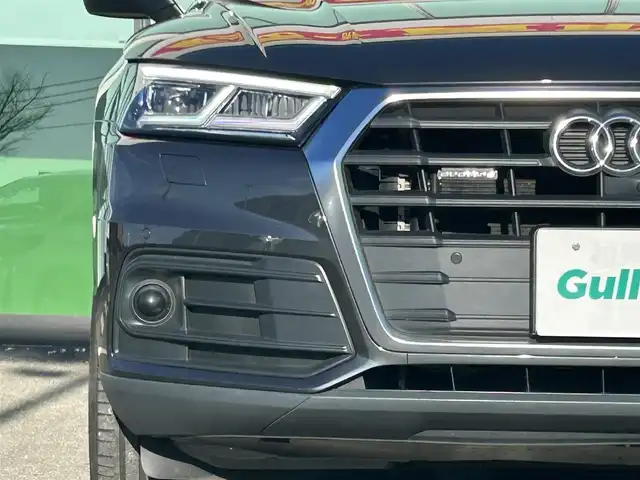 アウディ Ｑ５ 40TDIクワトロ 和歌山県 2019(令1)年 4.4万km ガンＭ 純正ナビ/フルセグTV/全方位モニター/衝突軽減ブレーキ/レーダークルーズコントロール/コーナーセンサー/純正アルミホイール/純正フロアマット/パワーバックドア/パワーシート/ポジションメモリー/シートヒーター/LEDヘッドライト/オートライト