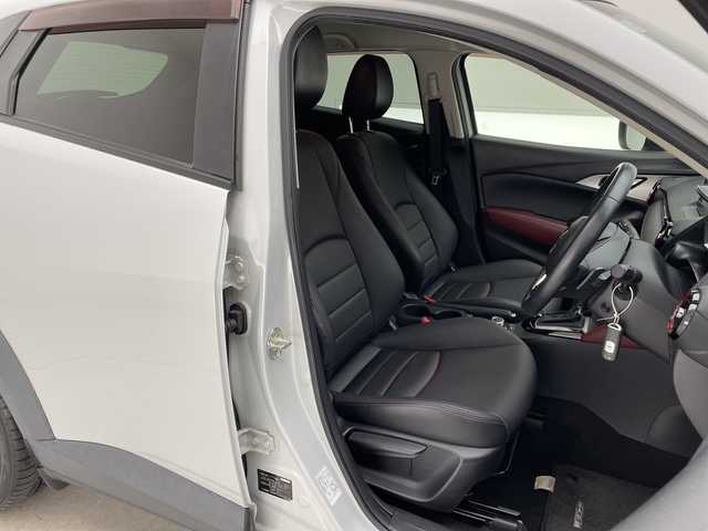 マツダ ＣＸ－３ XD ツーリング 愛知県 2016(平28)年 4.3万km セラミックM 純正ナビ　/バックカメラ　/ＨＵＤ　/コーナーセンサー　/純正ＡＷ　/ブラインドスポットモニター　/ＬＥＤヘッド　/パドルシフト　/オートマチックハイビーム　/ドラレコ　/ＥＴＣ　/衝突軽減　/フルセグＴＶ　/CD/DVD/Bluetooth/プッシュスタート