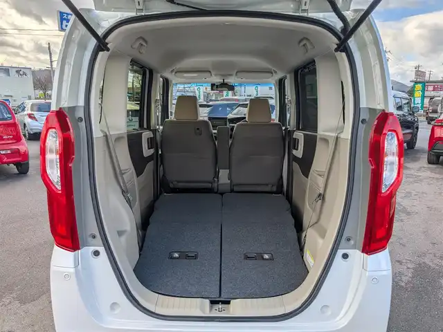 ホンダ Ｎ ＢＯＸ G L ホンダセンシング 福井県 2020(令2)年 4.2万km プラチナホワイトパール 4WD/純正ディーラーオプションナビ（VXM-205Ci）/・（CD/Bluetooth）/両側パワースライドドア/ホンダセンシング/レーダークルーズコントロール/横滑り防止装置/レーンキープアシスト/後部コーナーセンサー/前席シートヒーター/ETC/純正フロアマット/ステアリングリモコン/LEDヘッドライト/スマートキー