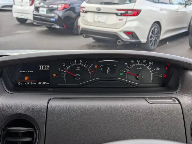 ホンダ Ｎ ＢＯＸ G L ホンダセンシング 福井県 2020(令2)年 4.2万km プラチナホワイトパール 4WD/純正ディーラーオプションナビ（VXM-205Ci）/・（CD/Bluetooth）/両側パワースライドドア/ホンダセンシング/レーダークルーズコントロール/横滑り防止装置/レーンキープアシスト/後部コーナーセンサー/前席シートヒーター/ETC/純正フロアマット/ステアリングリモコン/LEDヘッドライト/スマートキー