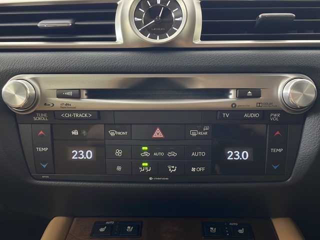 レクサス ＧＳ 350 Iパッケージ 秋田県 2017(平29)年 2.3万km グラファイトブラックガラスフレーク 4WD/サンルーフ/純正ナビ/（BT/DVD/CD/USB）/フルセグテレビ/前後ドライブレコーダー/バックカメラ/衝突被害軽減ブレーキ/レーンキープアシスト/前後コーナーセンサー/レーダークルーズコントロール/ビルトインETC2.0/レザーシート/パワーシート/シートメモリー/シートヒーター/エアシート/オートライト/オートマチックハイビーム/フォグランプ/純正フロアマット/純正18インチアルミホイール