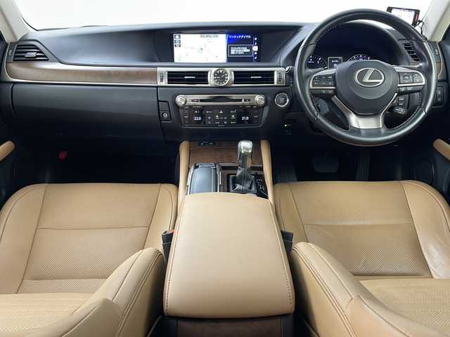 レクサス ＧＳ 350 Iパッケージ 道央・札幌 2017(平29)年 2.3万km グラファイトブラックガラスフレーク ・４WD/・純正ナビ(CD&DVD&DSD&BT&USB&フルセグ)/・寒冷地仕様/・衝突軽減ブレーキ/・レーンキープアシスト/・レーダークルーズコントロール/・ブラインドスポットモニター/・ステアリングヒーター/・バックカメラ/・D/Nシートヒーター/・ドアミラーヒーター/・D/Nパワーシート/・メモリーシート/・パドルシフト/・ベンチレーション/・サンルーフ/・社外ドラレコ/・社外レーダー/・バックフォグライト/・スマートキー/・スペアキー