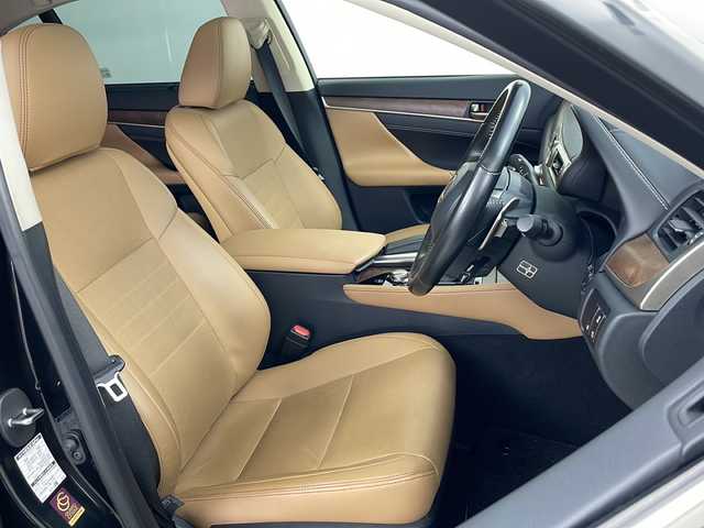 レクサス ＧＳ 350 Iパッケージ 道央・札幌 2017(平29)年 2.3万km グラファイトブラックガラスフレーク ・４WD/・純正ナビ(CD&DVD&DSD&BT&USB&フルセグ)/・寒冷地仕様/・衝突軽減ブレーキ/・レーンキープアシスト/・レーダークルーズコントロール/・ブラインドスポットモニター/・ステアリングヒーター/・バックカメラ/・D/Nシートヒーター/・ドアミラーヒーター/・D/Nパワーシート/・メモリーシート/・パドルシフト/・ベンチレーション/・サンルーフ/・社外ドラレコ/・社外レーダー/・バックフォグライト/・スマートキー/・スペアキー