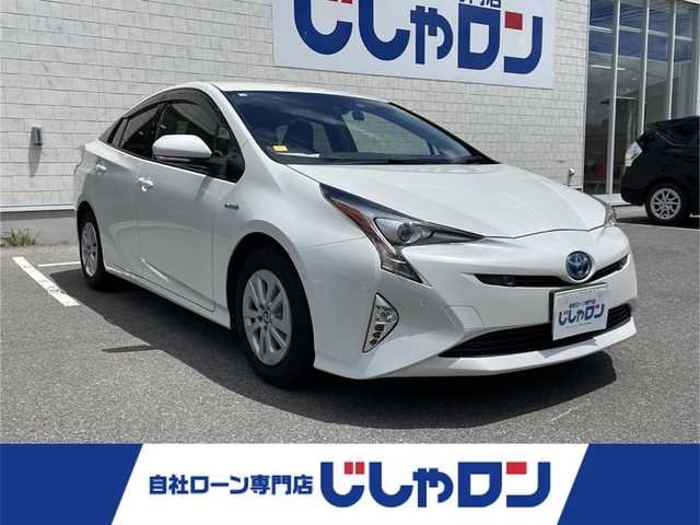 トヨタ プリウス Sセーフティプラス 佐賀県 2016(平28)年 4.6万km ホワイトパールクリスタルシャイン 衝突軽減システム/純正9型ナビ/レーダークルーズコントロール/フルセグ/ＣＤ/Bluetooth/バックカメラ/コーナーセンサー/LEDヘッドライト/オートマチックハイビーム/ドライブレコーダー/ETC/ステアリングスイッチ/スマートキー/プッシュスタート