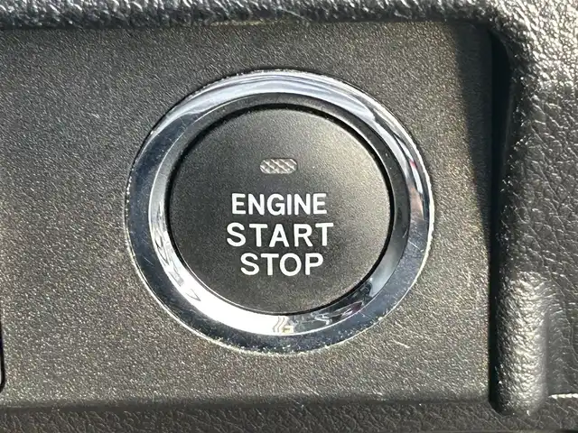 トヨタ ランドクルーザー プラド TX アルジェントクロス 岩手県 2015(平27)年 9.7万km アティチュードブラックマイカ リフトアップ/オーバーフェンダー/社外ＳＤナビ　/バックカメラ　/スタッドレスセット積込　/革調シートカバー/フルセグＴＶ　/プッシュスタート/スマートキー　/フロントワイパーデアイサー　/電格ミラー　/ビルトインＥＴＣ　/クルーズコントロール　/ウッドコンビステアリング　/横滑り防止装置　/取説　ナビ取説