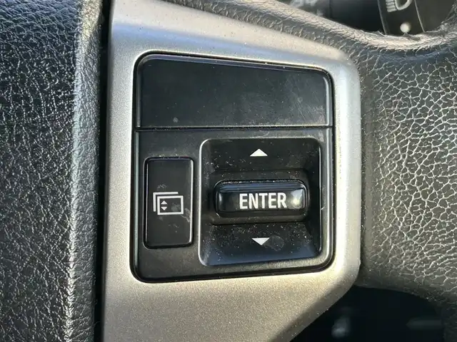 トヨタ ランドクルーザー プラド TX アルジェントクロス 岩手県 2015(平27)年 9.7万km アティチュードブラックマイカ リフトアップ/オーバーフェンダー/社外ＳＤナビ　/バックカメラ　/スタッドレスセット積込　/革調シートカバー/フルセグＴＶ　/プッシュスタート/スマートキー　/フロントワイパーデアイサー　/電格ミラー　/ビルトインＥＴＣ　/クルーズコントロール　/ウッドコンビステアリング　/横滑り防止装置　/取説　ナビ取説