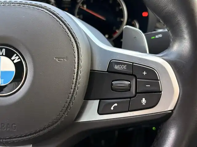 ＢＭＷ ５３０ｉ Mスポーツ 福岡県 2018(平30)年 2.6万km アルピンホワイトⅢ ハイラインパッケージ　/イノベーションパッケージ/アダプティブクルーズコントロール/黒革シート/ベンチレーション　/全席シートヒーター/純正ナビ/フルセグTV/全方位カメラ　/ワイヤレス充電　/ステアリングスイッチ/パドルシフト/純正19インチアルミホイール/ミラー一体型ＥＴＣ