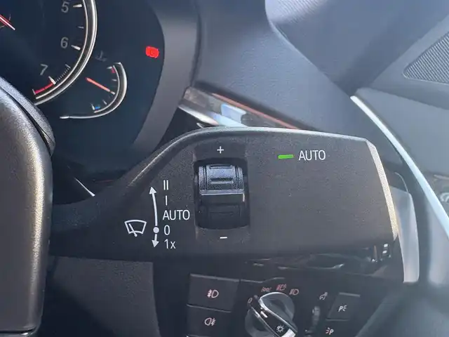 ＢＭＷ ５３０ｉ Mスポーツ 福岡県 2018(平30)年 2.6万km アルピンホワイトⅢ ハイラインパッケージ　/イノベーションパッケージ/アダプティブクルーズコントロール/黒革シート/ベンチレーション　/全席シートヒーター/純正ナビ/フルセグTV/全方位カメラ　/ワイヤレス充電　/ステアリングスイッチ/パドルシフト/純正19インチアルミホイール/ミラー一体型ＥＴＣ