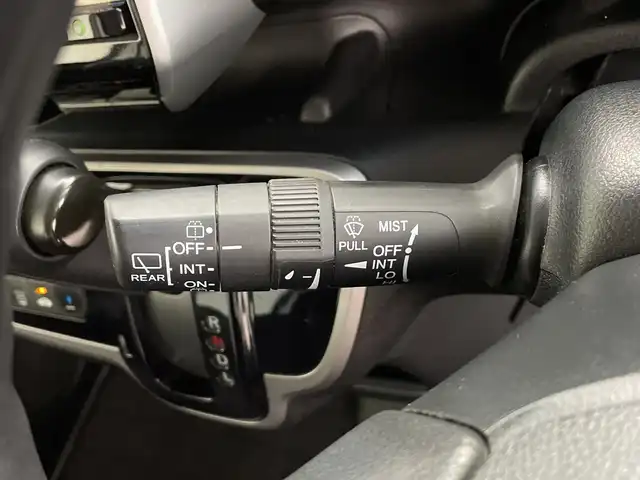 ホンダ Ｎ ＢＯＸ カスタム G SSパッケージ 鹿児島県 2014(平26)年 5.6万km プレミアムホワイトパール 8インチ社外メモリナビ/(BT/CD/DVD/SD/HDMI/フルセグTV)/CTBA/両側パワースライドドア/バックカメラ/衝突軽減ブレーキ/ETC/前後ドライブレコーダー/アイドリングストップ/チップアップシート/ベンチシート/社外17インチアルミホイール/社外フロアマット/保証書/取扱説明書