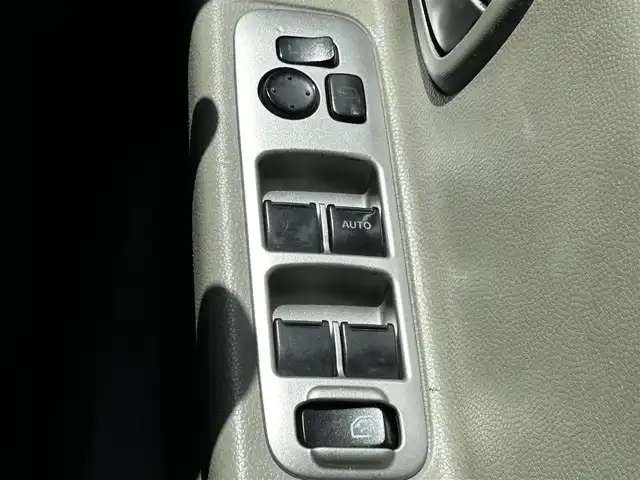 スズキ エブリィ ワゴン PZターボ スペシャル 和歌山県 2009(平21)年 12.1万km シルキーシルバーメタリック carrozzariaナビ(フルセグTV/FM/AM/CD/DVD/AUX/MSV/M-CD)/両側パワースライドドア/ETC/オートライト/純正アルミホイール/純正フロアマット/純正ドアバイザー/取扱説明書/保証書