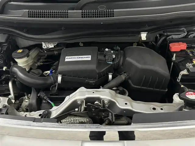 ホンダ Ｎ ＷＧＮ G Lパッケージ 千葉県 2016(平28)年 3.6万km ルナシルバーM 禁煙車/あんしんパッケージ/・低速衝突軽減ブレーキ/・誤発進抑制機能/・サイド・カーテンエアバッグ/・前席用i-サイドエアバッグ/社外7インチナビ/CD/ワンセグ/AM/FM/バックカメラ/純正フロアマット/LEDライト/オートエアコン/アイドリングストップ/USBポート/プッシュスタート/スマートキー