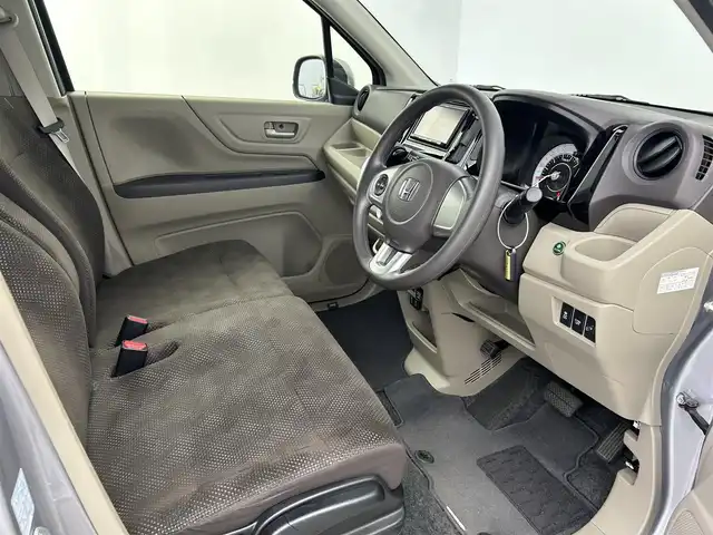 ホンダ Ｎ ＷＧＮ G Lパッケージ 千葉県 2016(平28)年 3.6万km ルナシルバーM 禁煙車/あんしんパッケージ/・低速衝突軽減ブレーキ/・誤発進抑制機能/・サイド・カーテンエアバッグ/・前席用i-サイドエアバッグ/社外7インチナビ/CD/ワンセグ/AM/FM/バックカメラ/純正フロアマット/LEDライト/オートエアコン/アイドリングストップ/USBポート/プッシュスタート/スマートキー