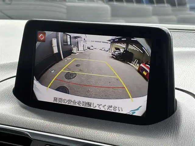 マツダ アクセラ スポーツ 15XD プロアクティブ 滋賀県 2016(平28)年 7万km スノーフレイクホワイトパールマイカ 純正ナビ/(Bluetooth/USB/AUX)/クルーズコントロール/バックカメラ/ヘッドアップディスプレイ/革巻きステアリング/ステアリングスイッチ/ETC/オートライト/LEDヘッドライト/純正16インチアルミホイール/純正フロアマット/プッシュスタート/スマートキー/スペアキー