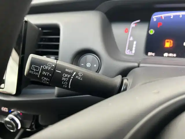 ホンダ フィット ホーム 高知県 2020(令2)年 2.5万km クリスタルブラックパール SDナビ/フルセグテレビ/バックカメラ/アイドリングストップ/クルーズコントロール/パーキングアシスト/Bluetooth接続/純正フロアマット/純正15インチアルミホイール/ABS/横滑り防止装置/コーナーセンサー/盗難防止装置/オートライト/カーテンエアバック