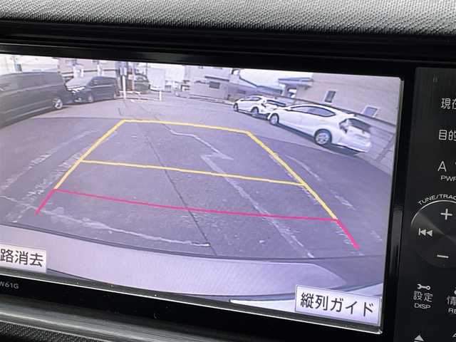 トヨタ アクア 長野県 2012(平24)年 11.4万km グレーメタリック (株)IDOMが運営する【じしゃロン長野店】の自社ローン専用車両になります。こちらは現金またはオートローンご利用時の価格です。自社ローンご希望の方は別途その旨お申付け下さい/純正ナビ/Bluetooth/バックカメラ/フルセグテレビ/純正フロアマット/ABS/盗難防止装置/オートライト/キセノンヘッドライト/プッシュスタート/スマートキー/スペアキー1本