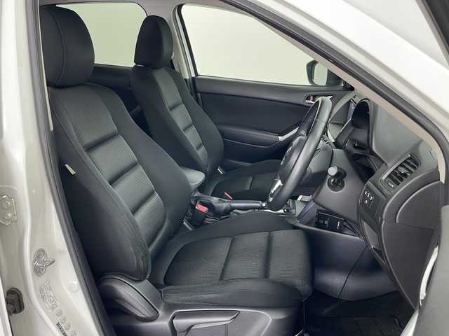 マツダ ＣＸ－５ XD 道央・札幌 2013(平25)年 9.2万km クリスタルホワイトパールマイカ ・4WD/・社外ナビ・ＴＶ・ＣＤ・ＤＶＤ・ＳＤ・ＢＴ/・バックカメラ/・アイドリングストップ/・横滑り防止機能/・AFS/・ステアリングスイッチ/・ETC/・オートライト/・HIDヘッドライト/・スマートキー/・純正エンジンスターター/・純正アルミ夏タイヤセット積込